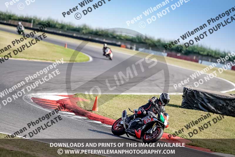 enduro digital images;event digital images;eventdigitalimages;no limits trackdays;peter wileman photography;racing digital images;snetterton;snetterton no limits trackday;snetterton photographs;snetterton trackday photographs;trackday digital images;trackday photos